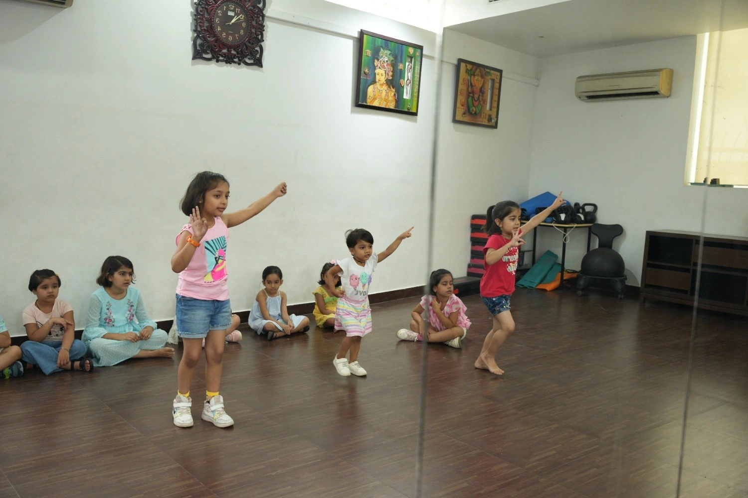 Bollywood Dance session photo 4