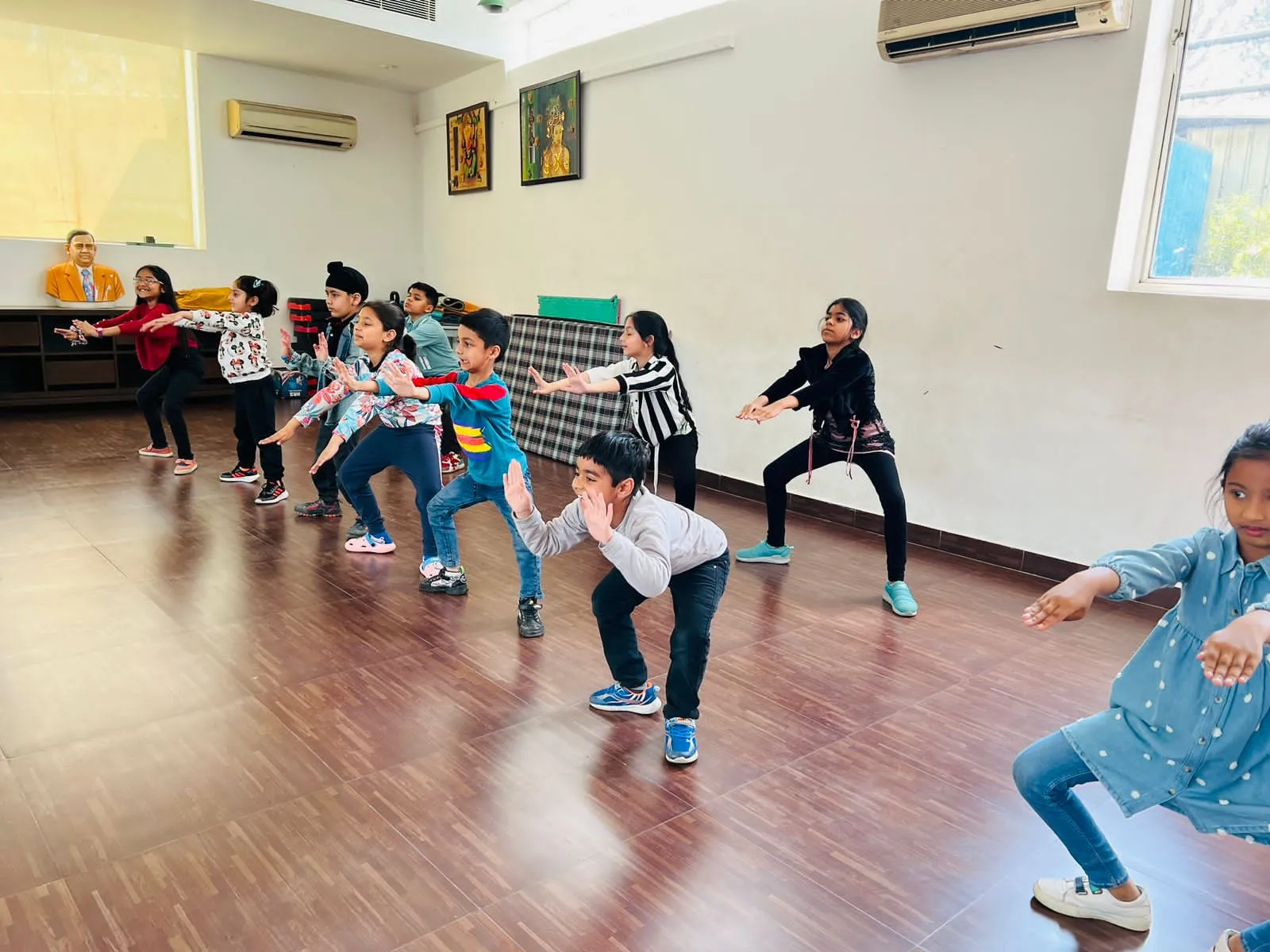 Bollywood Dance photo